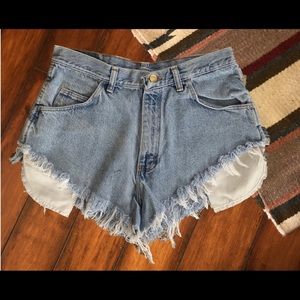 Vintage Wrangler cutoff jean shorts